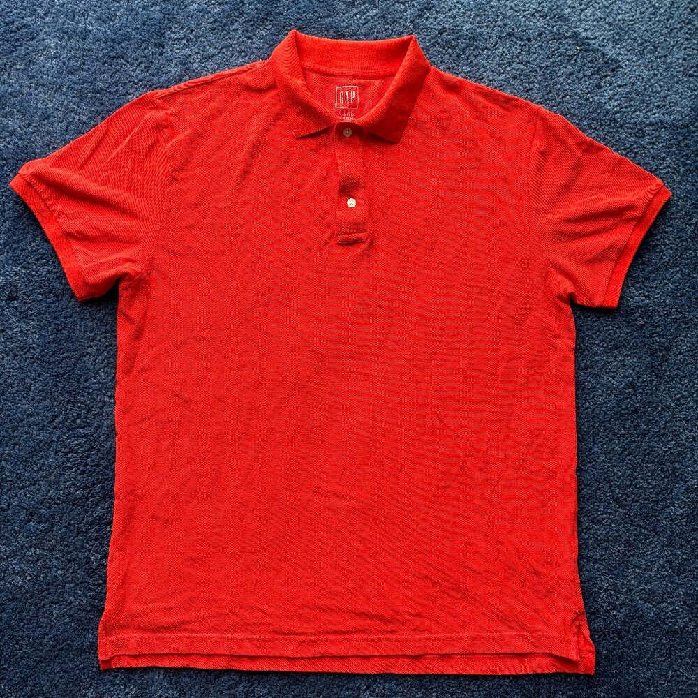 Polos